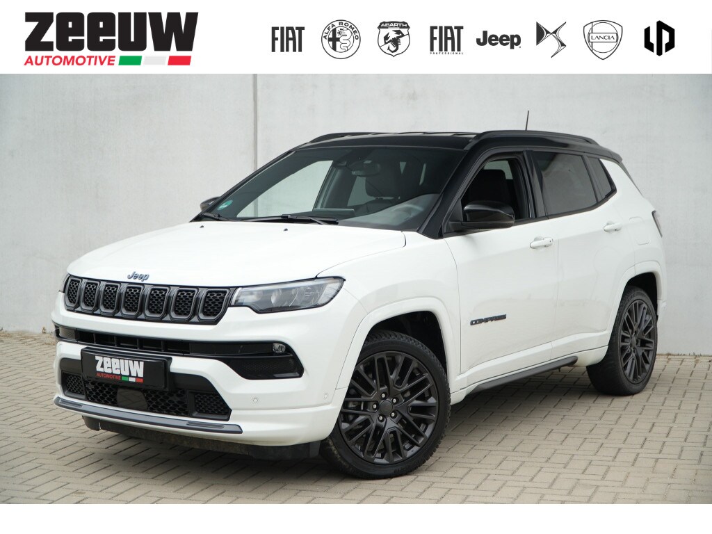 Jeep Compass 4xe 240 PK Hybrid S | Leder | Pano | Navi | Winter | Cam | 19"