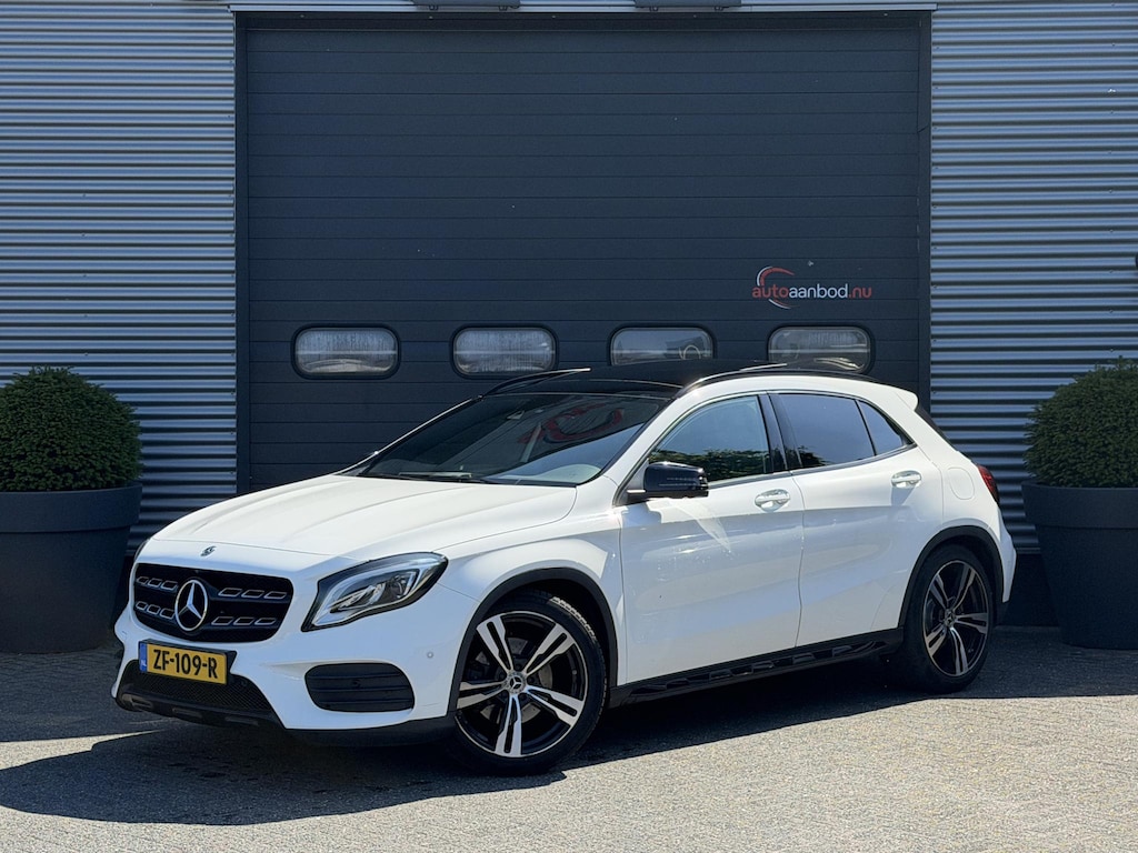 Mercedes-Benz GLA 220 d AMG | Panoramadak | 360* Camera | Harmon Kardon | Night Pakket |