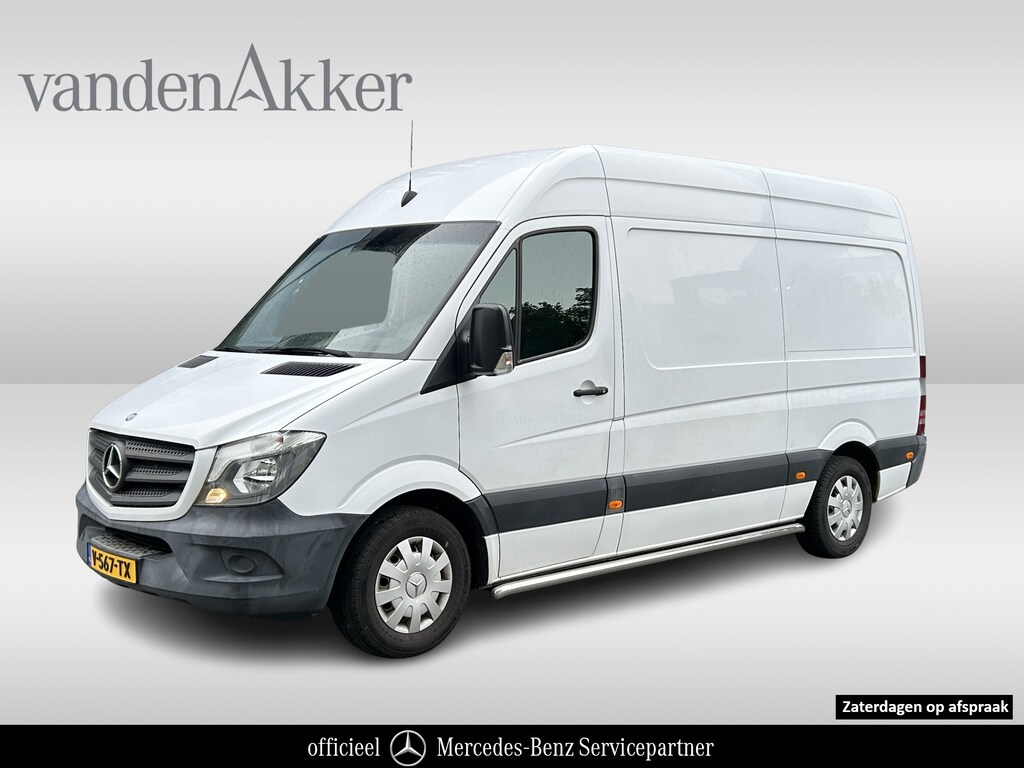 Mercedes-Benz Sprinter 313 2.2 CDI 130 pk L2H2 // Bijrijdersbank // Airco // Betimmering // Achter opstap // Bluetooth / Radio