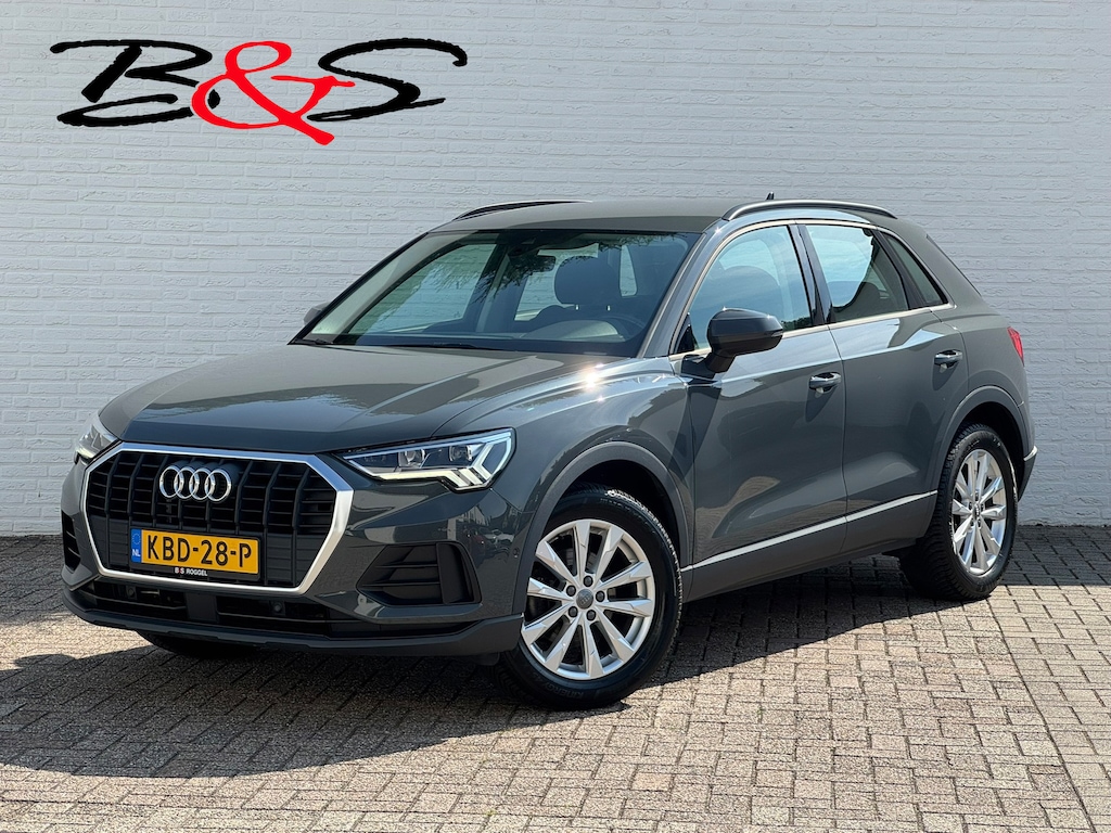 Audi Q3 35 TFSI S Line Pro Line Climate control Cruise LED Stoelverwarming Apple / Android Navi PDC voor/achter