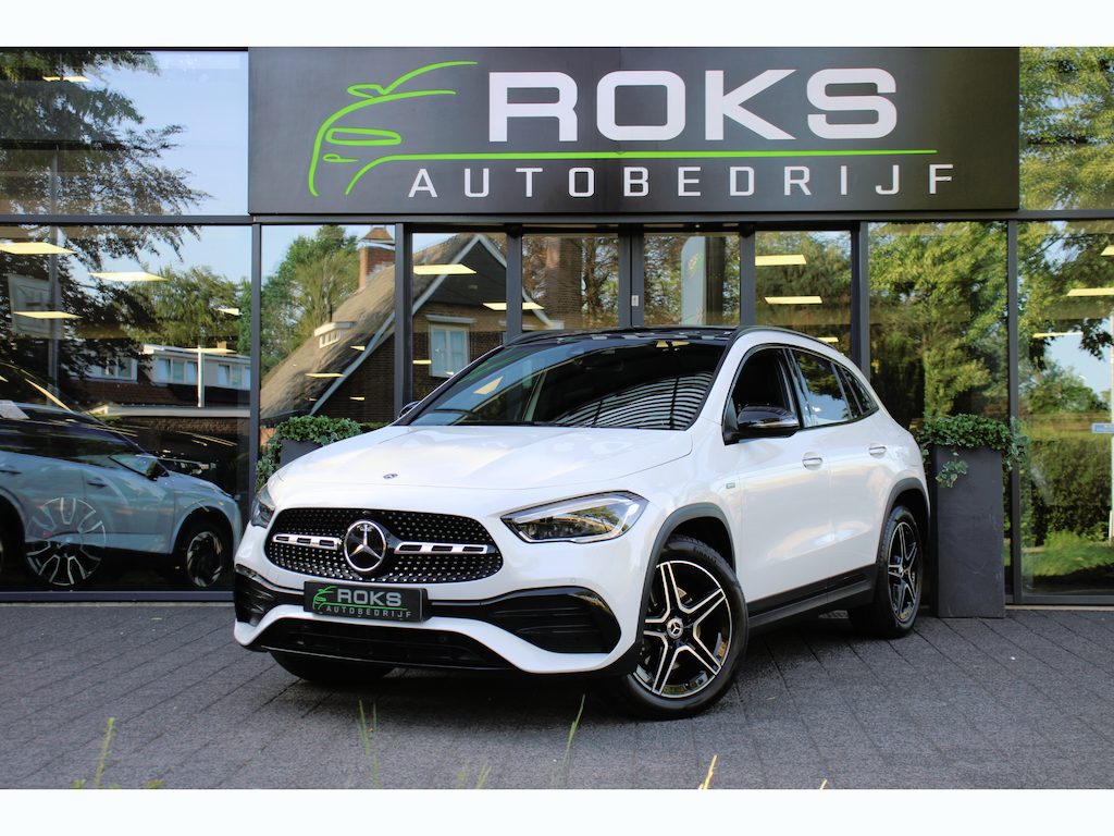 Mercedes-Benz GLA 250 e Business Solution AMG Limited Night Pakket/Navi/SOH 96%/Camera/Keyless/MemorySfeerverlichting/Panoramadak/H-leder/19Inch