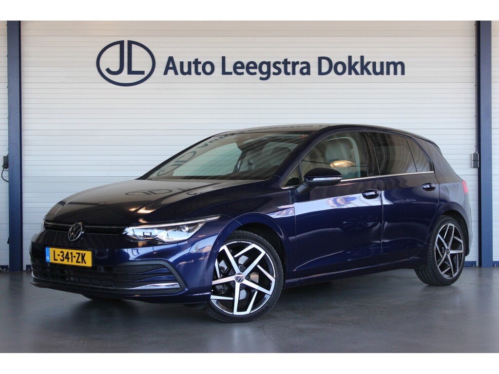 Volkswagen Golf 1.5 eTSI Style Head-Up | Alcantara | DCC | Stoelverw. | IQ Light | Harman/Kardon | Camera | 18" LMV | PDC V+A
