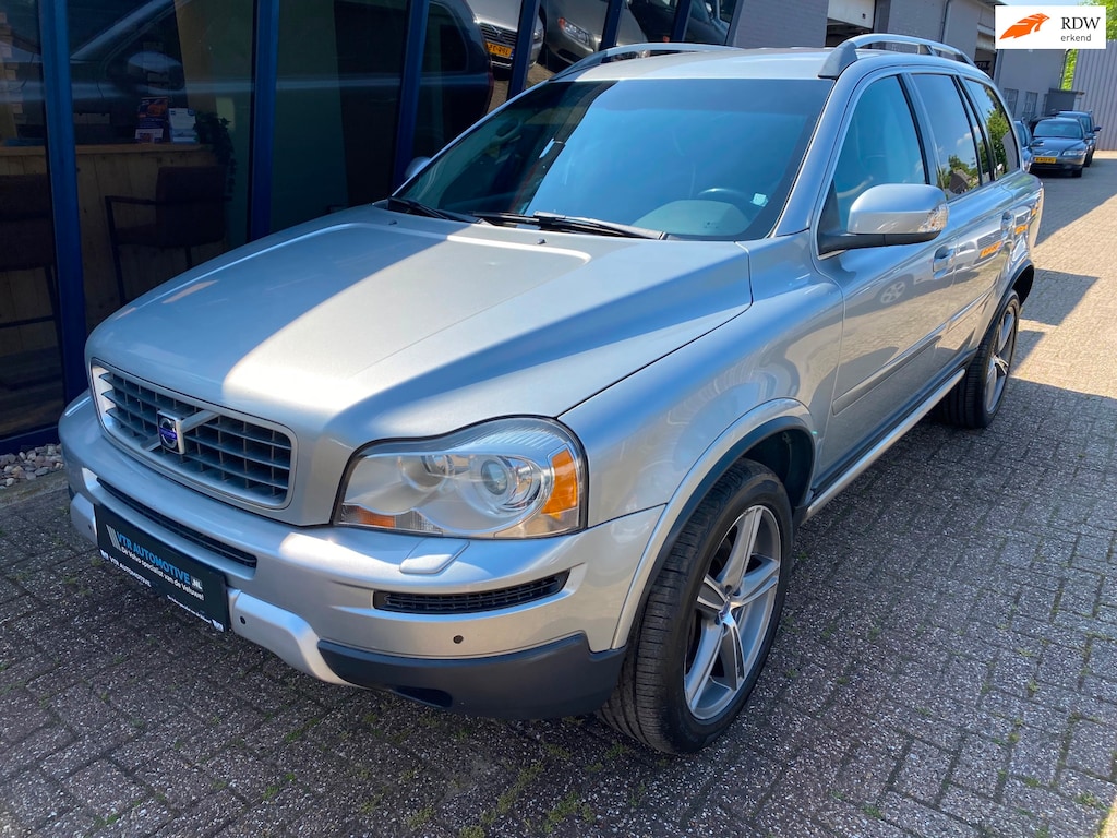 Volvo XC90 3.2 Sport Automaat LEER / NAVI / PDC
