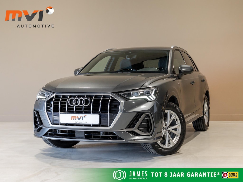 Audi Q3 35 TFSI 2x S-Line Edition / 150pk / Dodehoek herkenning /