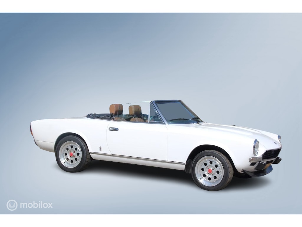 Fiat 124 Spider 2000, Volumex velgen, Abarthlook , dubbele carburateur