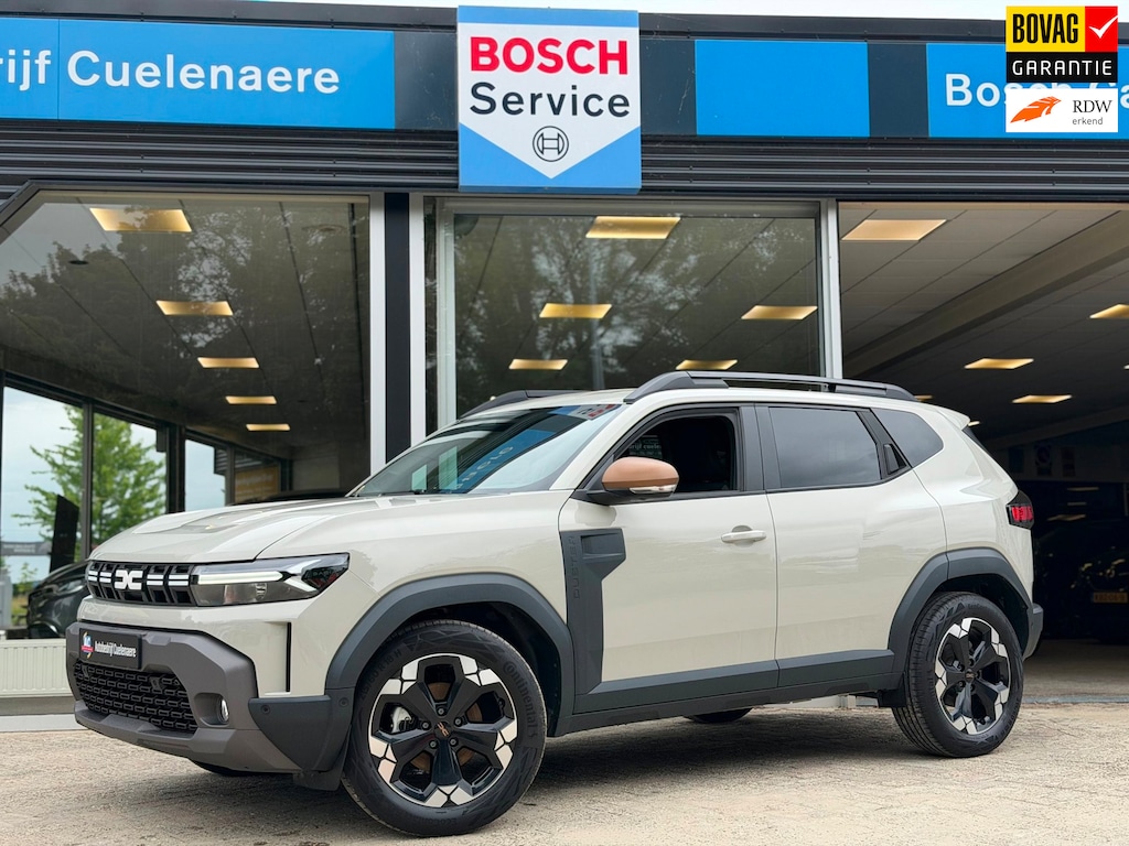 Dacia Duster 1.6 Hybrid 140 Extreme CarPlay / Camera / P-sensoren V&A / LM 18''