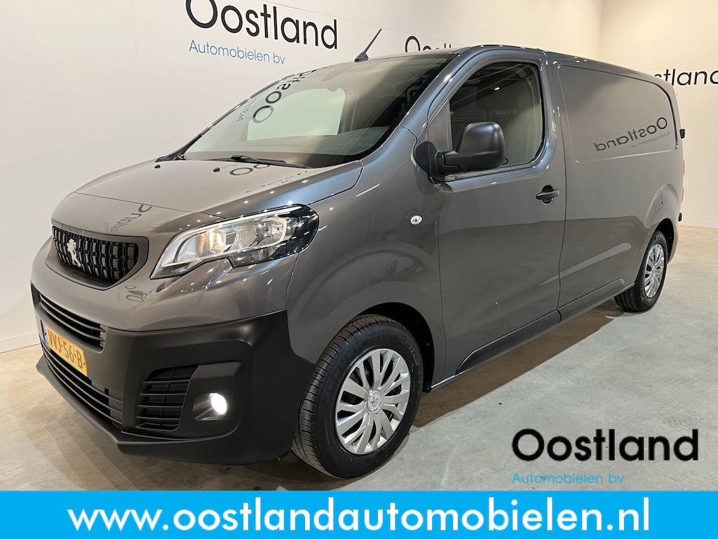 Peugeot Expert 1.5 HDI L2 / Euro 6 / Airco / CarPlay / Cruise Control / Trekhaak / PDC / Navigatie / 3-Zits / 82.600 KM !!