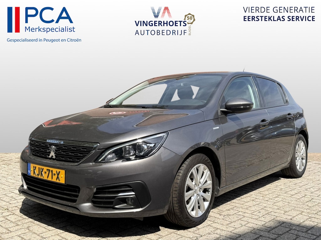 Peugeot 308 Style 110 Pk Benzine 5-Deurs * KJK-71-X * Hele Mooie ! * Navigatie * Climate & Cruise Control * Achteruitrij Parkeer Camera * DAB Radio * L.M. Velgen * Vingerhoets; Vierde Generatie Eersteklas Service. Al meer dan 100 jaar een begrip in de Brabantse Kempen.