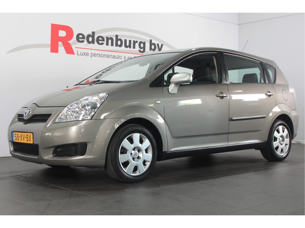 Toyota Verso 1.6 VVT-i Terra - Airco / Radio