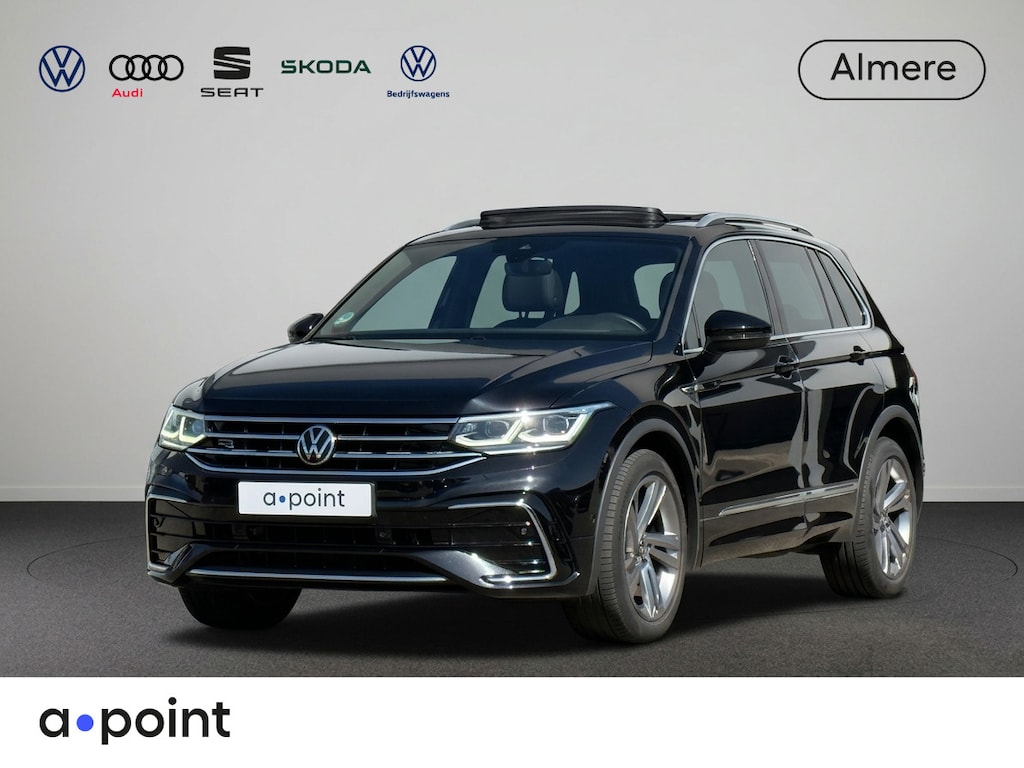 Volkswagen Tiguan 1.5 TSI R-Line Business+ | Panoramadak | Matrix lampen | Dodehoek Detectie | Keyless | Winterpakket | Zwenkbare Trekhaak | Achteruitrijcamera |
