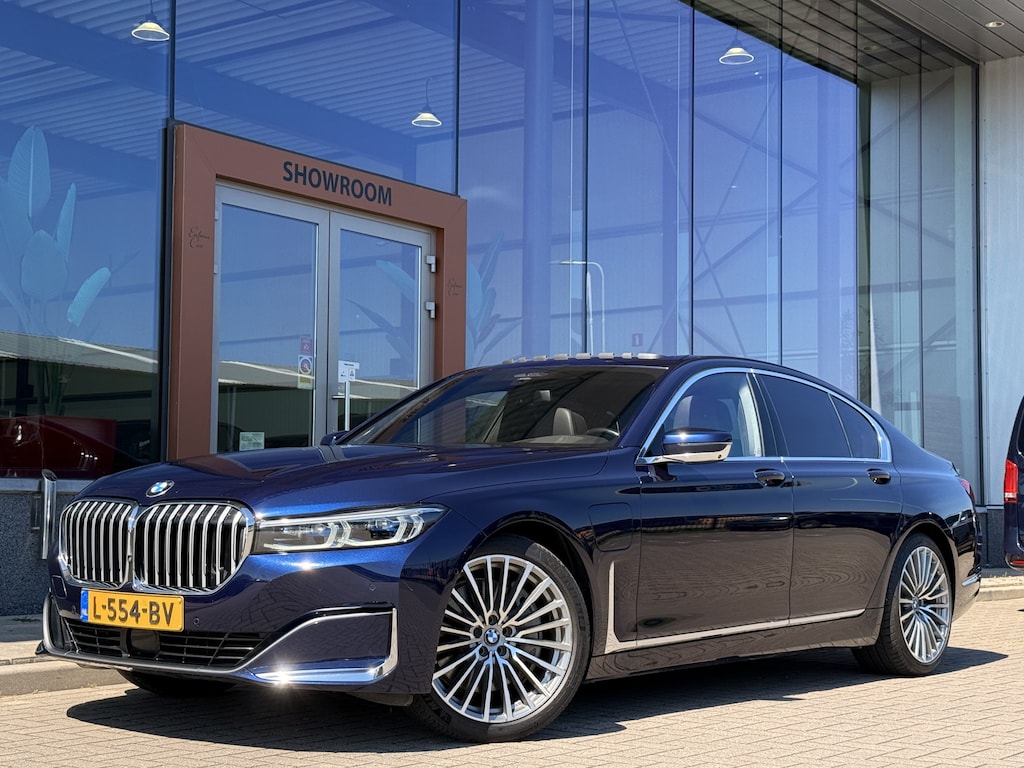 BMW 7-Serie 745e High Executive | Harman / Kardon | Schuif/kantel dak | Stoelverkoeling / Verwarming | Head-Up | 360 | Integral Active Steering | Leder |