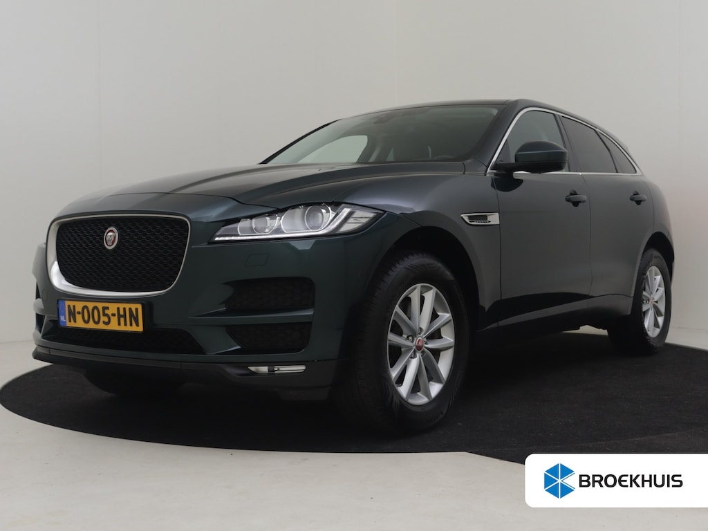 Jaguar F-Pace 2.0 Portfolio AWD 30t 300pk AUTO | Lederen bekleding | Elektrisch verstelb. voorstoelen | Panoramadak | Trekhaak | Elektrische achterklep | Cruise control | Achteruitrijcamera | 18" LMV