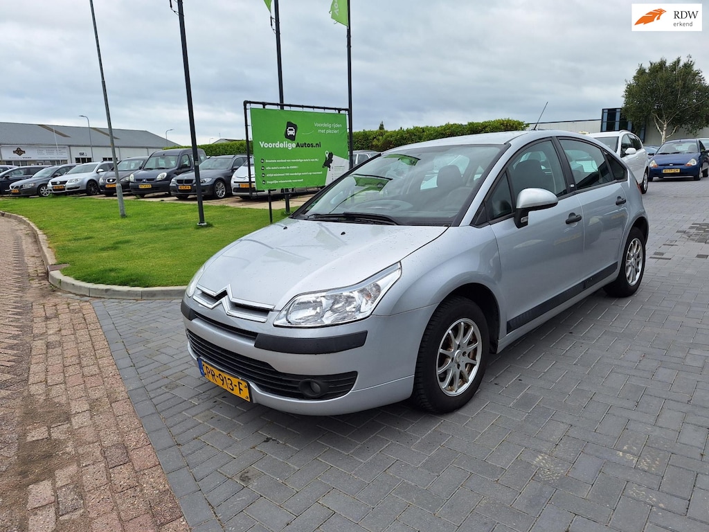 Citroën C4 1.4 16V Séduction / APK augustus 2026