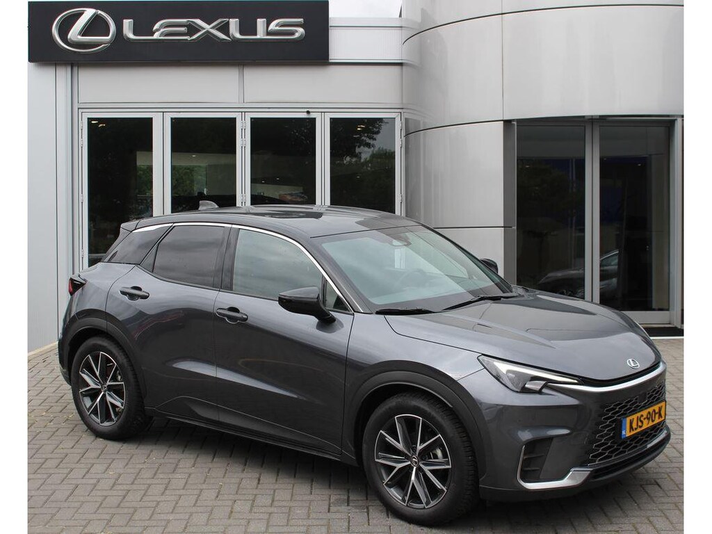 Lexus LBX 1.5 Cool 2WD STOELVERWARMING STUURVERW BLIND-SPOT ELEK-STOEL+GEHEUGEN PARK-SENS