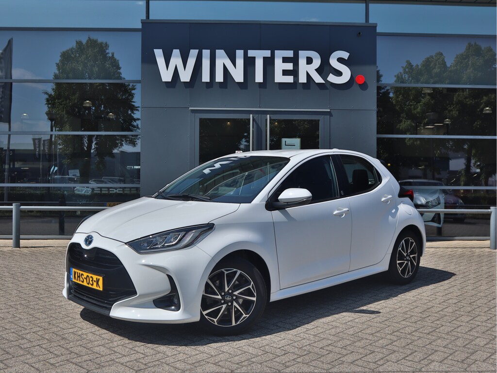 Toyota Yaris 1.5 Hybrid 115 First Edition | Adaptieve Cruise Control | Camera  | Climate Control | Keyless |
