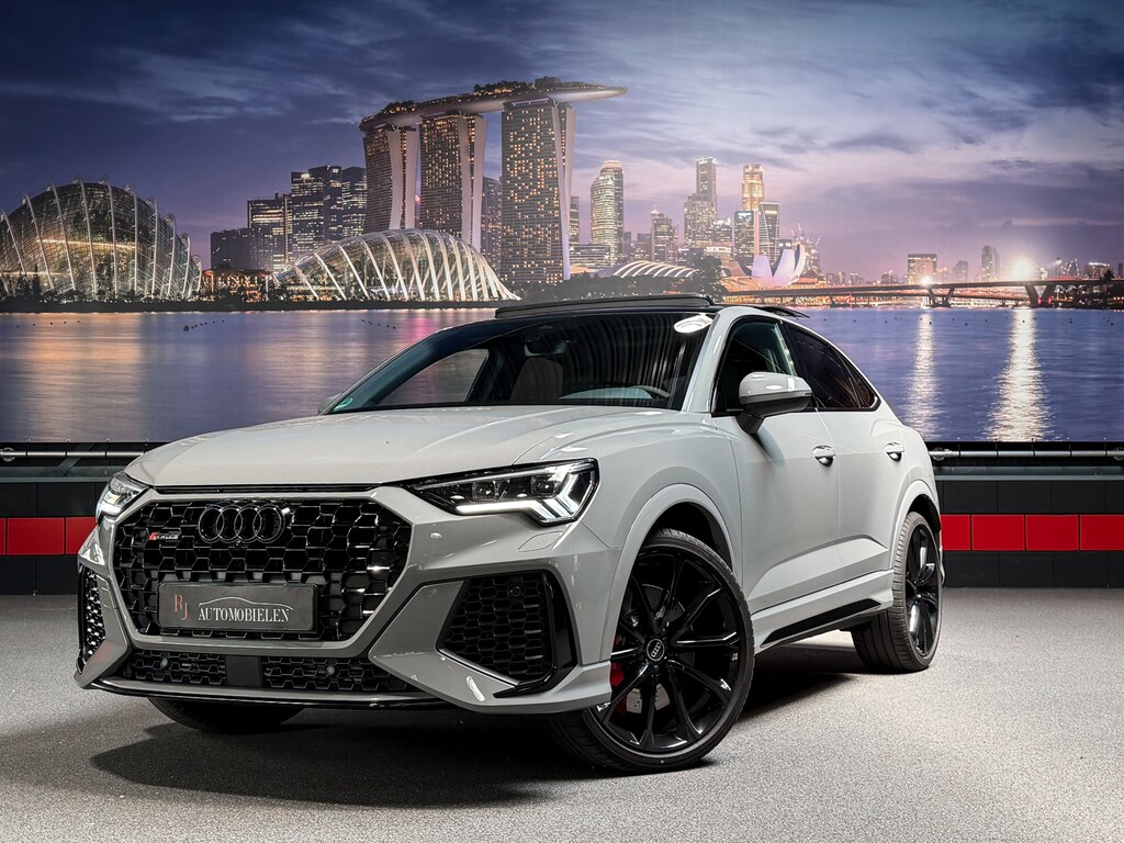 Audi RS Q3 Sportback RSQ3 TFSI RSQ3 |SONOS|Panorama|Alcantara|Nardo|2022