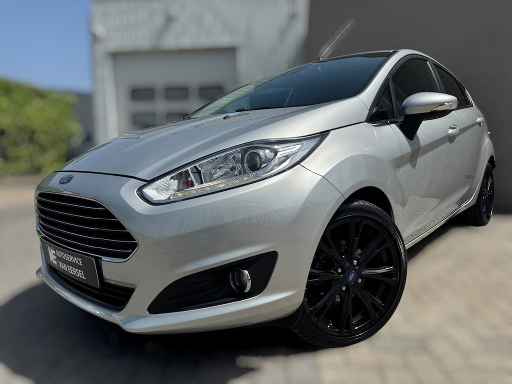 Ford Fiesta 1.0 EcoBoost Titanium 1E EIGENAAR / KEYLESS GO / PDC / NAVI / CRUISE CONTROL / ZWARTE LMV /