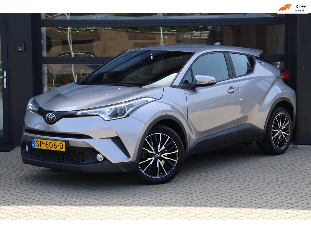 Toyota C-HR / C-HR+ 1.2 Urban | NAP | Camera | Cruise | Navi | Clima | LM Velgen |