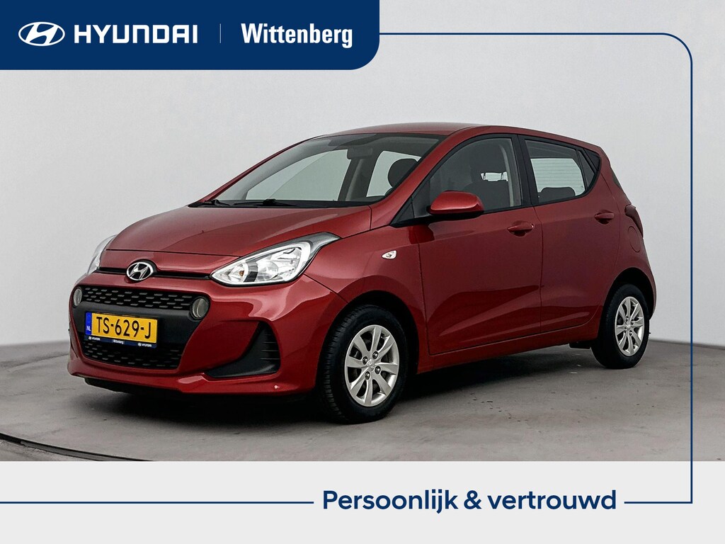 Hyundai i10 1.0i Comfort | Fietsendrager met trekhaak | Navigatie & Carplay | Cruise | Elektrische ramen | in hoogte verstelbare stoel |