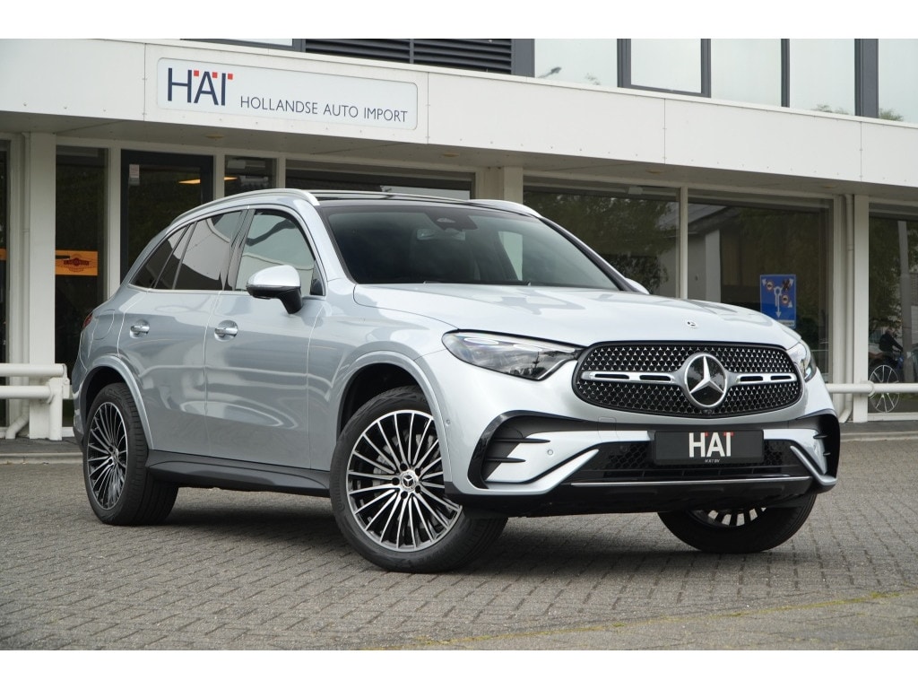 Mercedes-Benz GLC 300e 4MATIC AMG Line