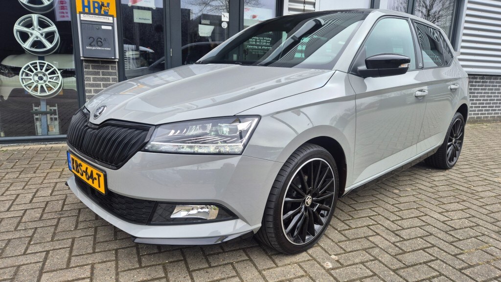 Skoda Fabia 1.0TSI MONTE-CARLO LED CARPLAY PANO CLIMA STOELVERW CRUISE