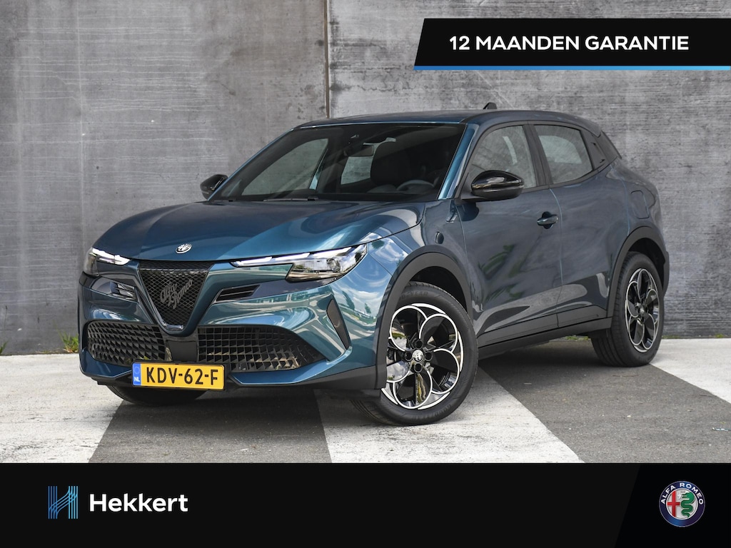 Alfa Romeo Junior Elettrica 54 kWh 156pk Automaat 18''LM | PDC ACHTER | ADAPT. CC | STANDKACHEL | APPLE-CARPLAY