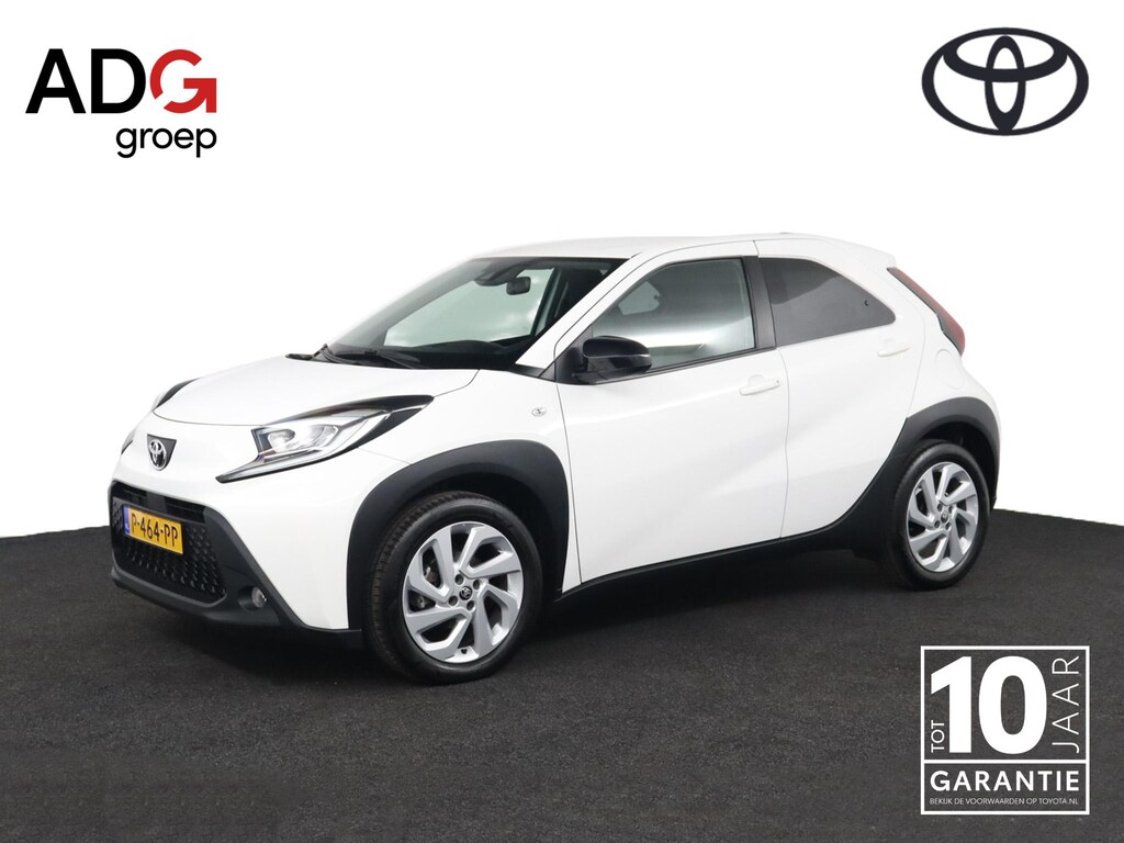 Toyota Aygo X 1.0 VVT-i MT first | Apple Carplay/Android Auto | Parkeercamera | Climate Control |