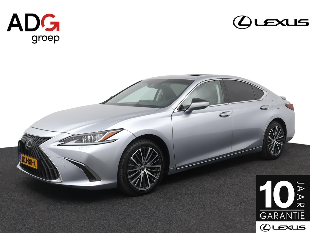 Lexus ES 300h Business Line | 18 Inch Lichtmetalen velgen | Blind Spot Monitor | Stoel & stoelverwarming | Schuif-/kanteldak