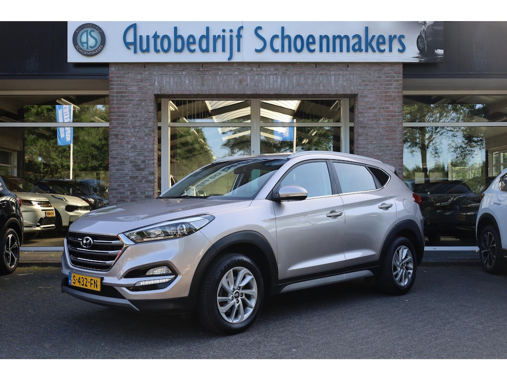 Hyundai Tucson 1.6 GDi Comfort TREKHAAK CAMERA ALL-SEASONS CARPLAY 2xKEYLESS CRUISE 2xPDC NAVI CLIMA 17"LMV ENZ.