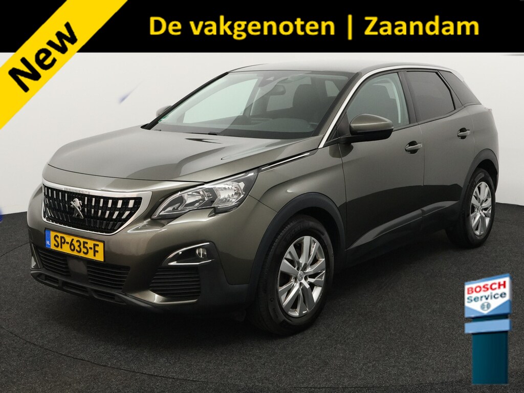 Peugeot 3008 1.2 PureTech Active Apple Carplay/Android Auto, Bluetooth, Navigatie, Cruise control, Rijstrooksensor, Parkeersensor achter, Buitenspiegels elektrisch verstel- en verwarmbaar Hoge instap met veel ruimte in de auto. Luxe suv met alles erop en eraan.