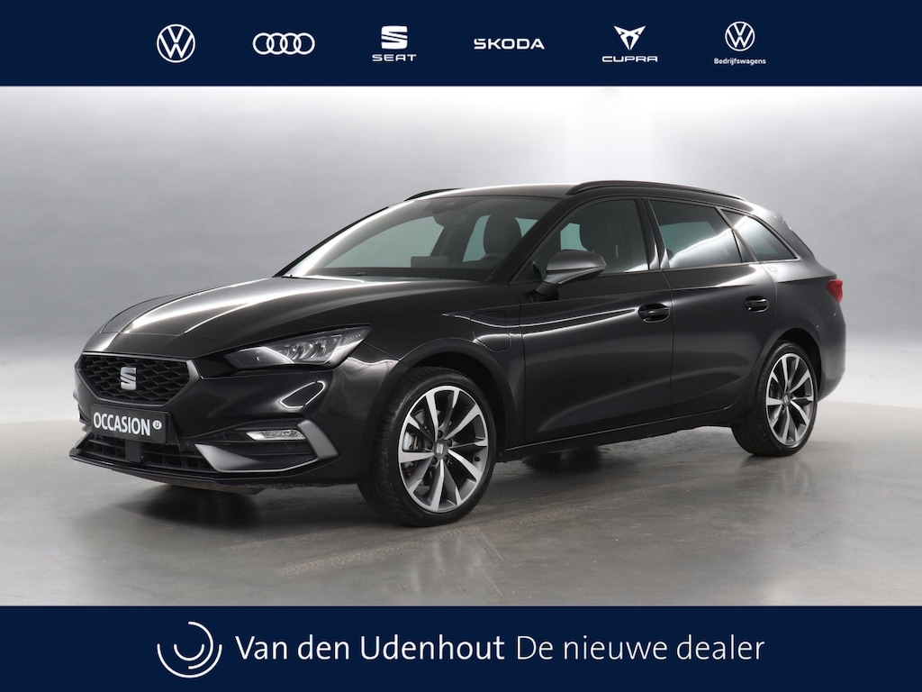 SEAT Leon Sportstourer 1.5 TSI e-Hybrid 204pk FR Business DSG / Navigatie / Apple CarPlay / Camera 254