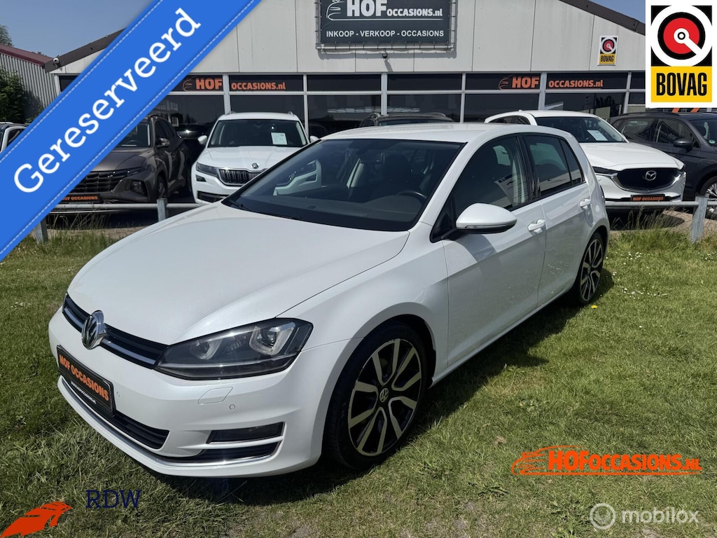 Volkswagen Golf 7 1.4 TSI Highline CRUISE/NAVI/CARPLAY/LMV