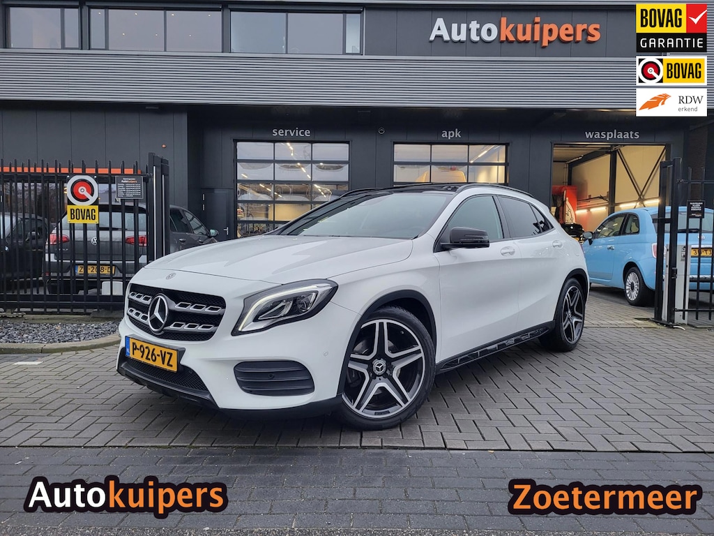 Mercedes-Benz GLA 220 4MATIC|BENZINE!| UNIEK |Met panoramadak, elektrische achterklep, cruise, camera en dodehoeksensoren!