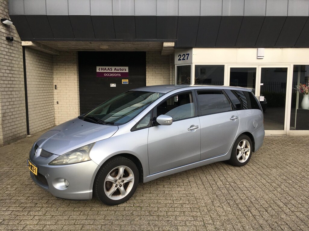 Mitsubishi Grandis 2.4-16V Intense / 7 PERSOONS / NETTE STAAT / APK JUNI 2027 / AIRCO / ALU VELGEN
