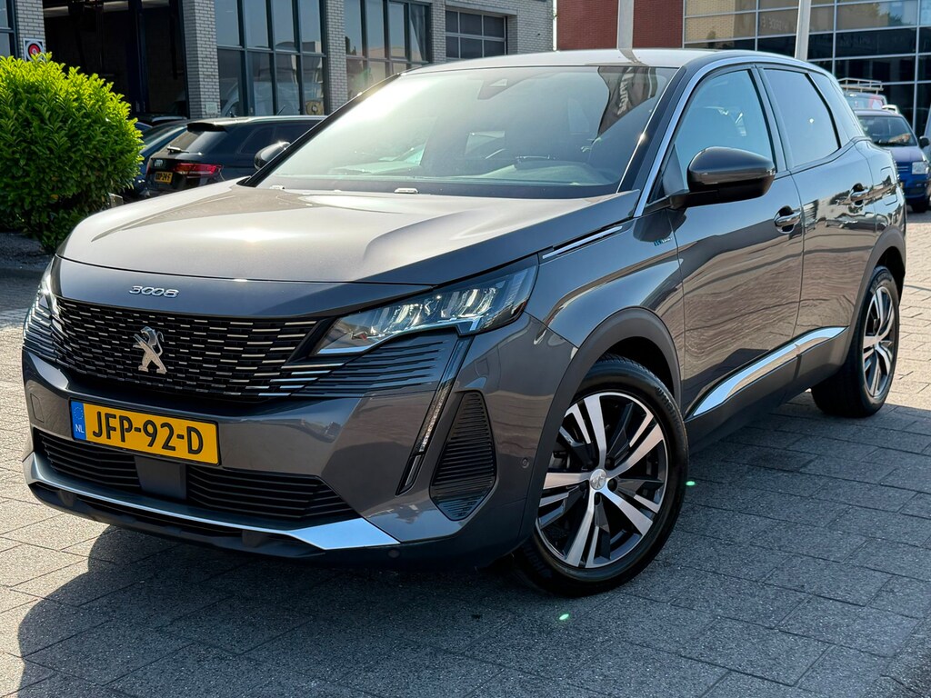 Peugeot 3008 1.6 HYbrid 225 Allure