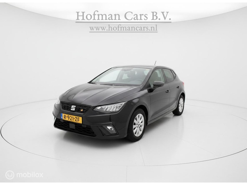SEAT Ibiza 1.0 EcoTSI Style Business Connect | Virtual Cockpit | Stoelverwarming | 1e Eigenaar | NAP | All Season banden