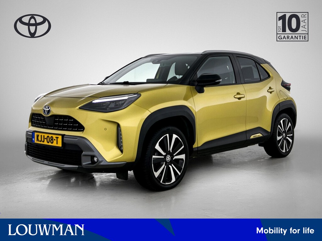 Toyota Yaris Cross 1.5 Hybrid Launch Edition | Head-Up Display | Dodehoek detectie | Stoel+stuurverwarming | Parkeersensoren voor+achter | Elektrische Achterklep | Apple CarPlay/Android Auto | Rijklaar