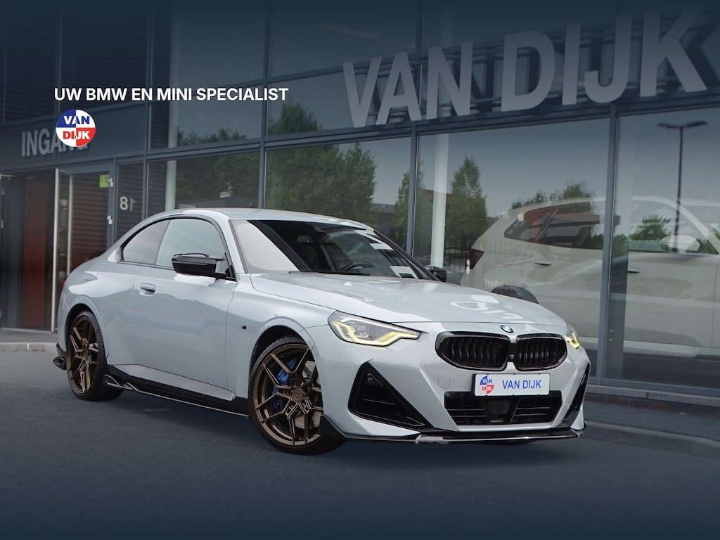 BMW 2-Serie Coupé M240i xDrive High Exe M sportpakket Harman/Kardon Motorsporttechniek pakket ADA Led Vol milltek 20''LM Velgen