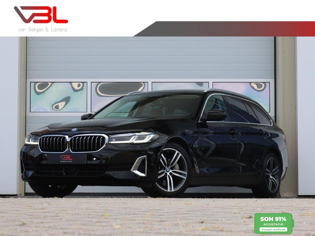 BMW 5-Serie Touring 530e Luxury Line | SOH 91% | LASER LED | H&K audio