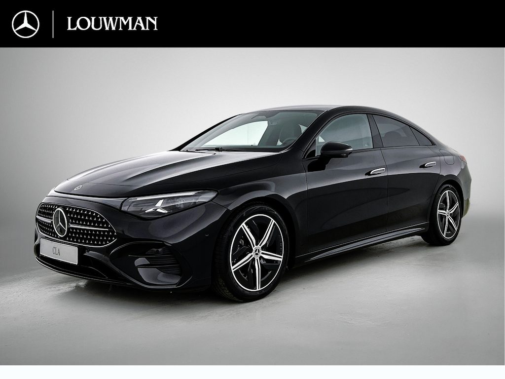 Mercedes-Benz CLA 180 Business Solution AMG | Premium pakket | Nightpakket | Trekhaak | Smartphone integratie | URBAN GUARD | Vast panoramadak | Memorypakket | Sfeerverlichting | Adaptieve cruisecontrol |
