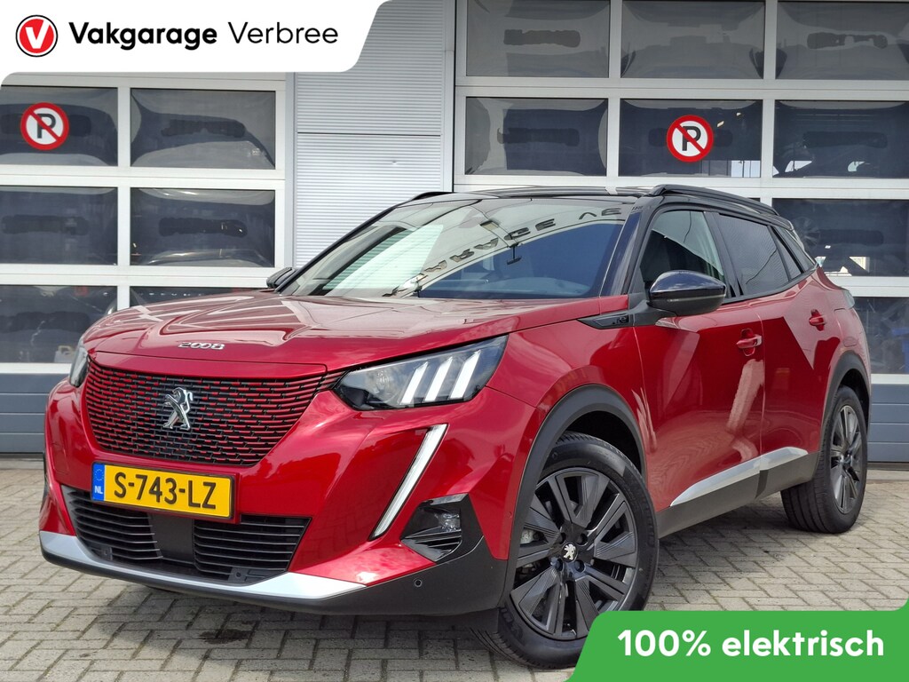 Peugeot e-2008 EV GT 50 kWh |  SOH 93,8% | Navigatie/Apple Carplay / Android Auto | LM Velgen 17" | Voorstoelen Verwarmd | Cruise Control | Achteruitrijcamera |