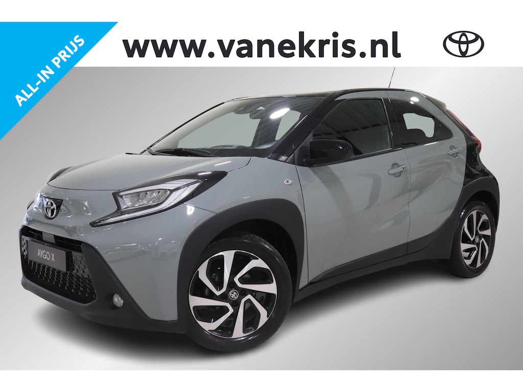Toyota Aygo X 1.0 VVT-i Envy, Parkeersensoren, Apple Carplay / Android Auto, Smart Entry, Stoel verwarming, Camera!