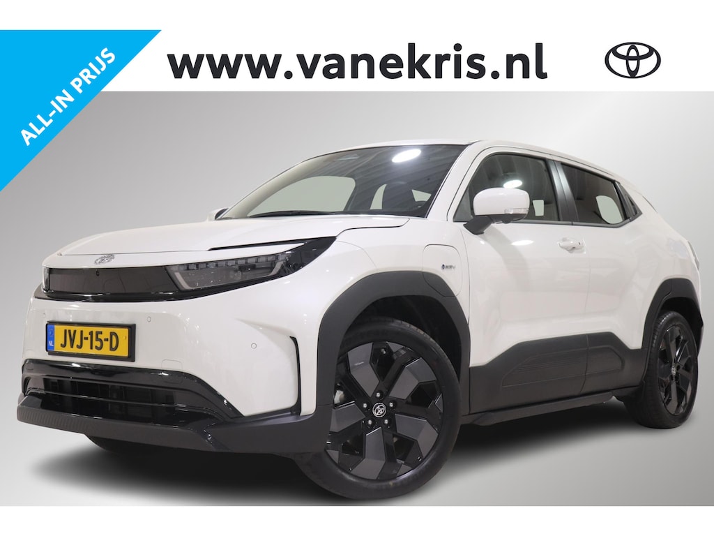 Toyota Urban Cruiser Executive 61 kWh, JBL, BSM, 360 Camera, Leder, Apple Carplay / Android Auto, Pano met €1.500 demovoordeel