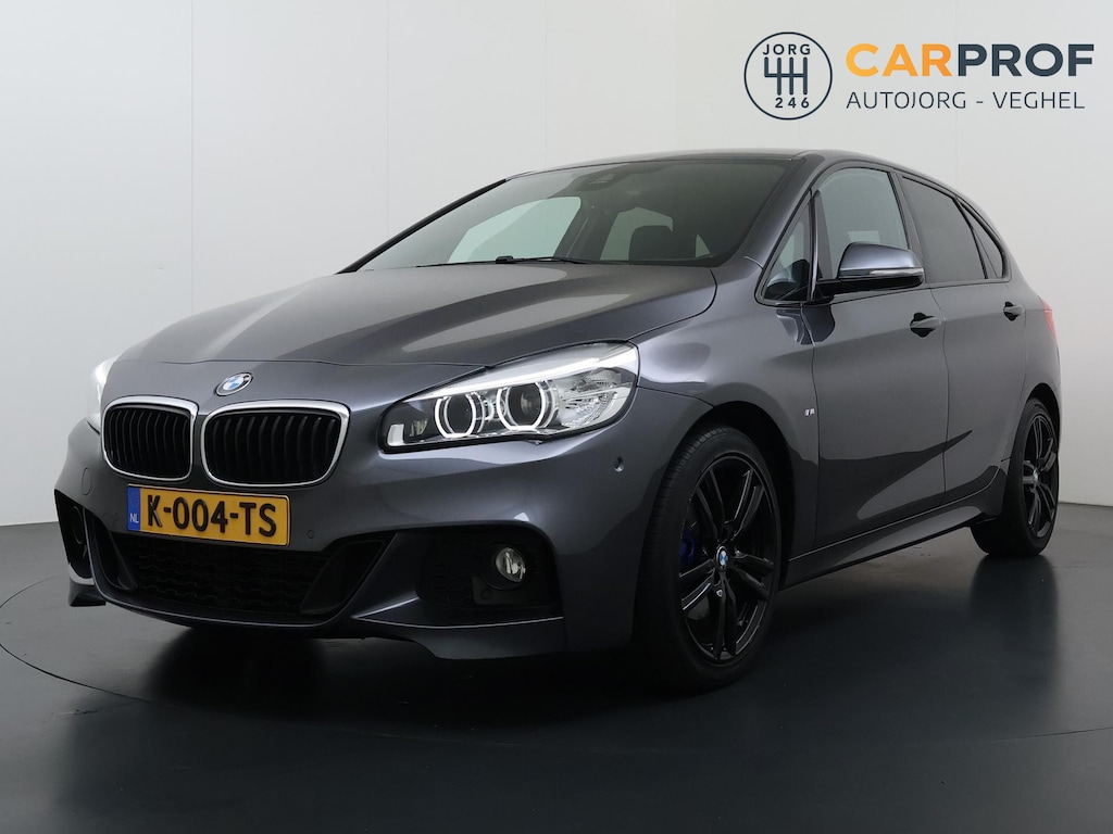 BMW 2-Serie Active Tourer 220i High Executive M Pakket Trekhaak Camera Automaat
