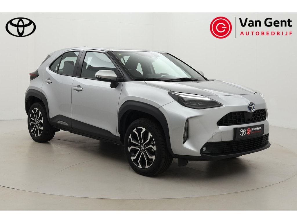 Toyota Yaris Cross 1.5 Hybrid Dynamic | Apple Carplay / Android Auto | Keyless | Adaptive Cruise | Clima | Camera | Full LED | 17 inch