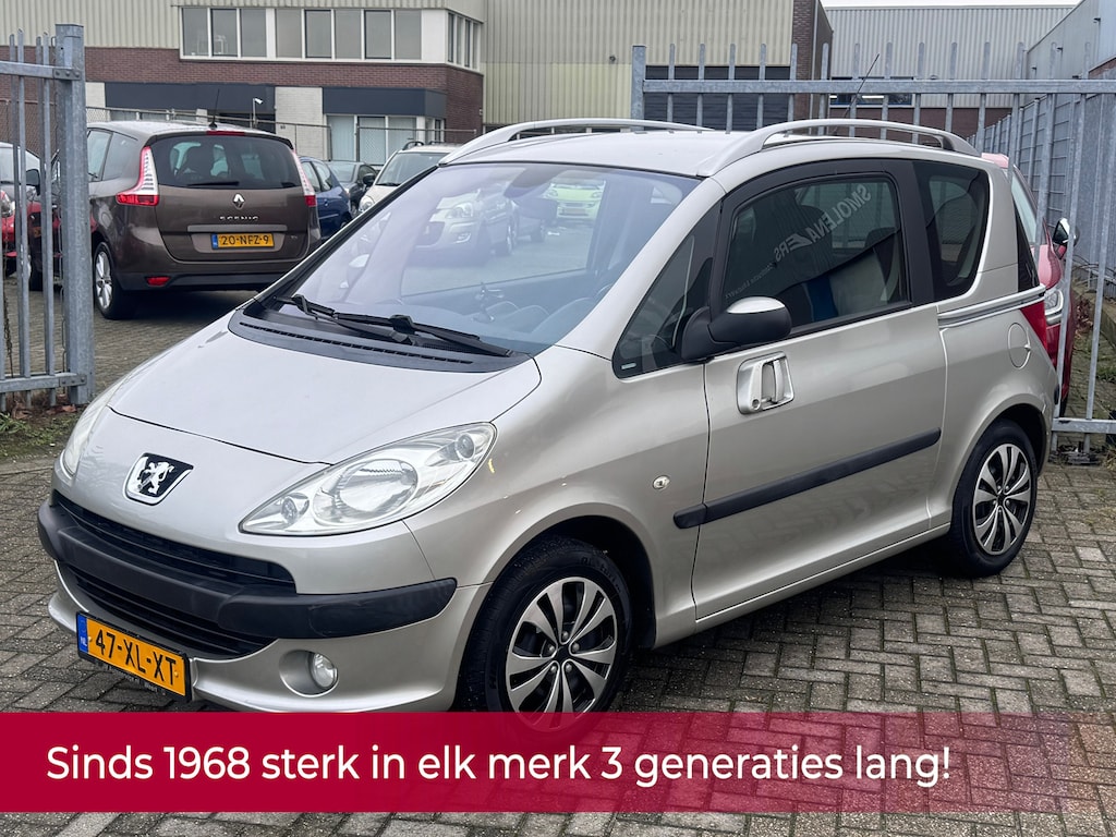 Peugeot 1007 1.4-16V Gentry NL AUTO NAP! NIEUWE D-RIEM! Airco ECC l CRUISE l PDC l Elek deuren l Elek pakket l TOPSTAAT!