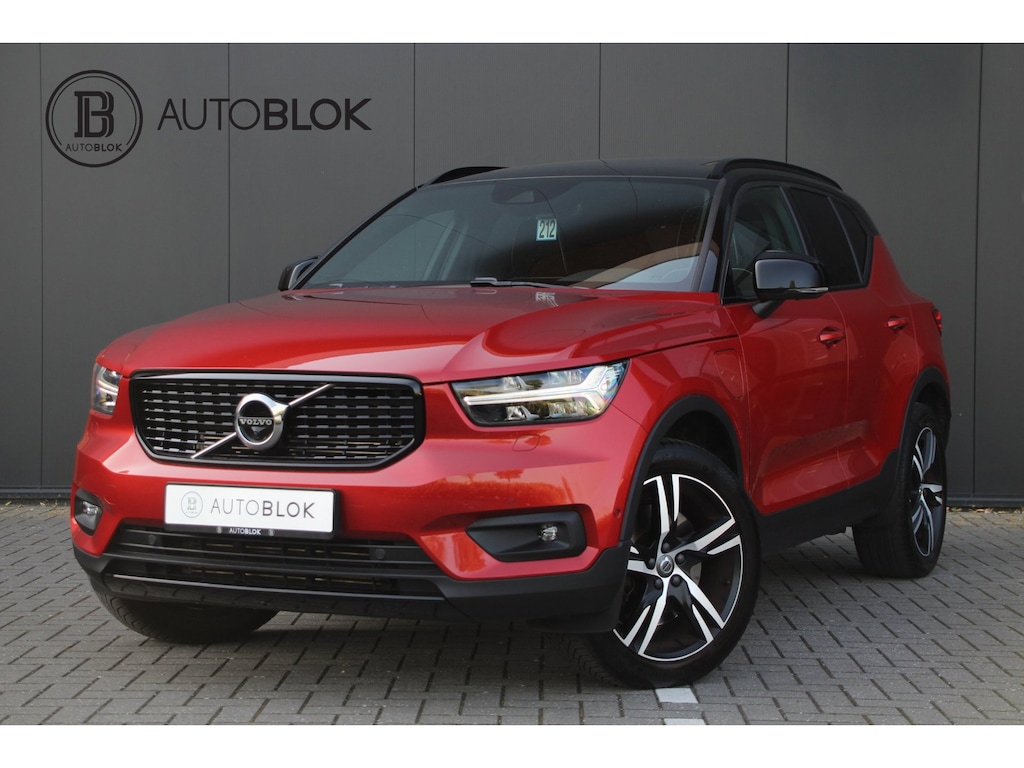 Volvo XC40 1.5 T4 Recharge R-Design Expression | Harman Kardon | Apple CarPlay | Stoelverwarming | Panoramadak |
