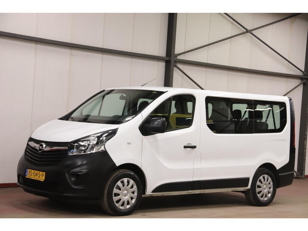 Opel Vivaro Combi 1.6 CDTI PERSONEN VERVOER 9 PERSOONS PERSONENBUS Opel Vivaro Combi 1.6 CDTI PERSONENVERVOER 9 PERSOONS PERSONENBUS