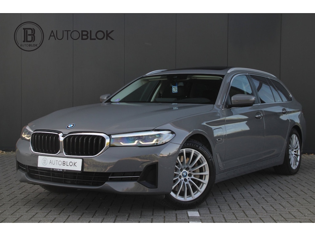 BMW 5-Serie 530e Business Edition Plus| Apple CarPlay | Panoramadak | Trekhaak |