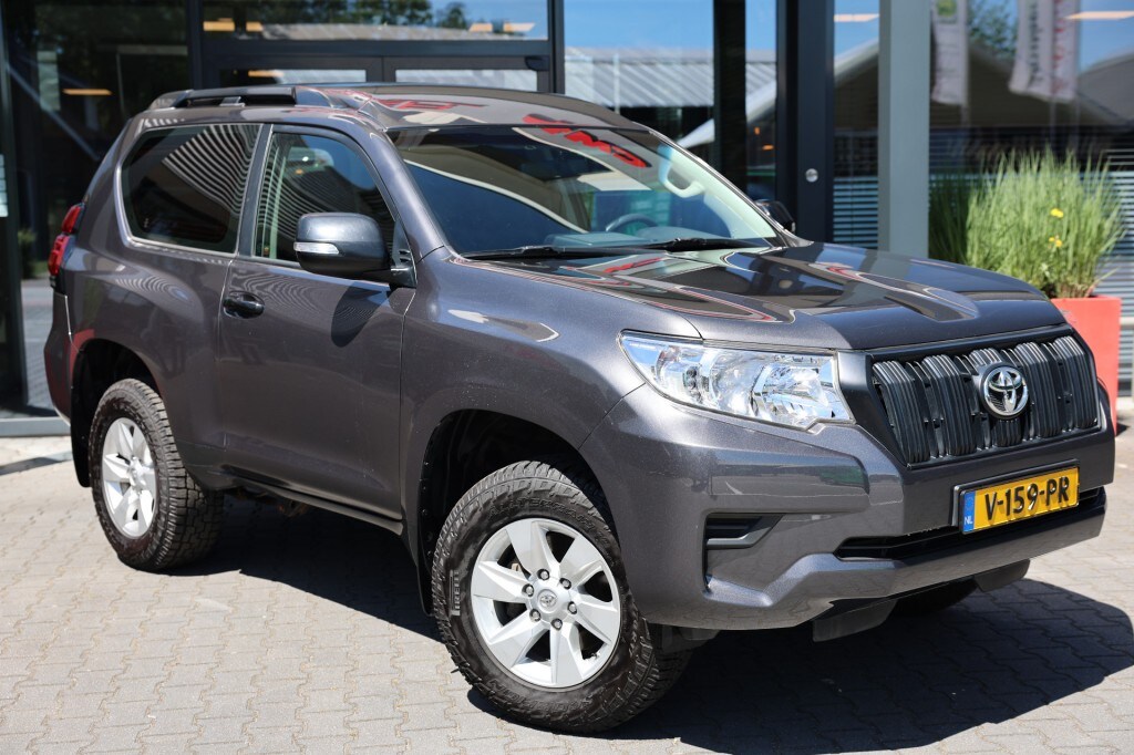 Toyota Land Cruiser 2.8 D-4D 3DRS COMFORT A/T VAN